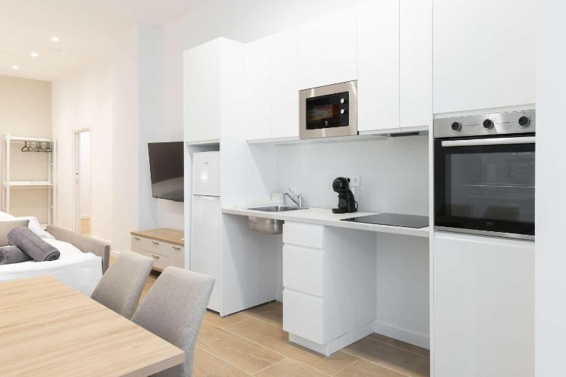 Luxury Apartment Oceanografic 6 pax - image 16