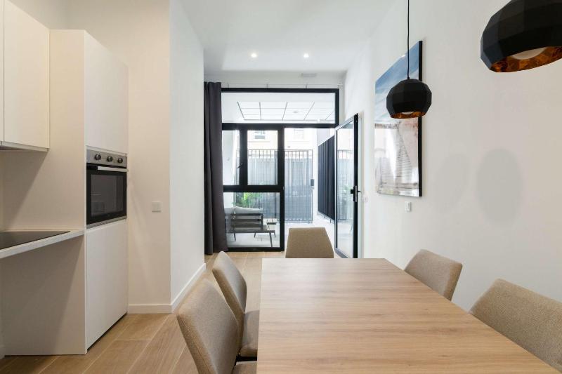Luxury Apartment Oceanografic 6 pax - image 14