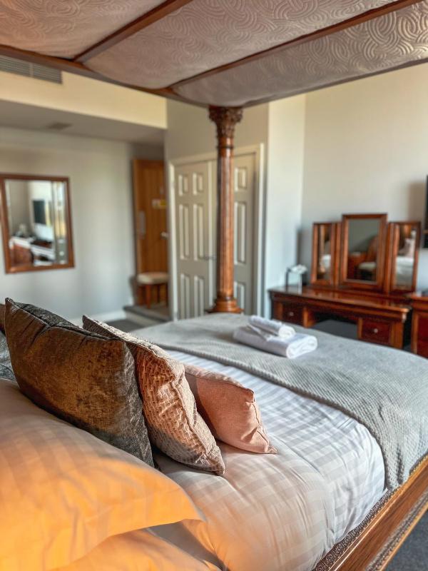 Deluxe Double Room image 1
