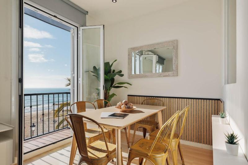 Sitges Group Beach Dreams - image 47