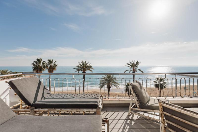 Sitges Group Ocean - image 25