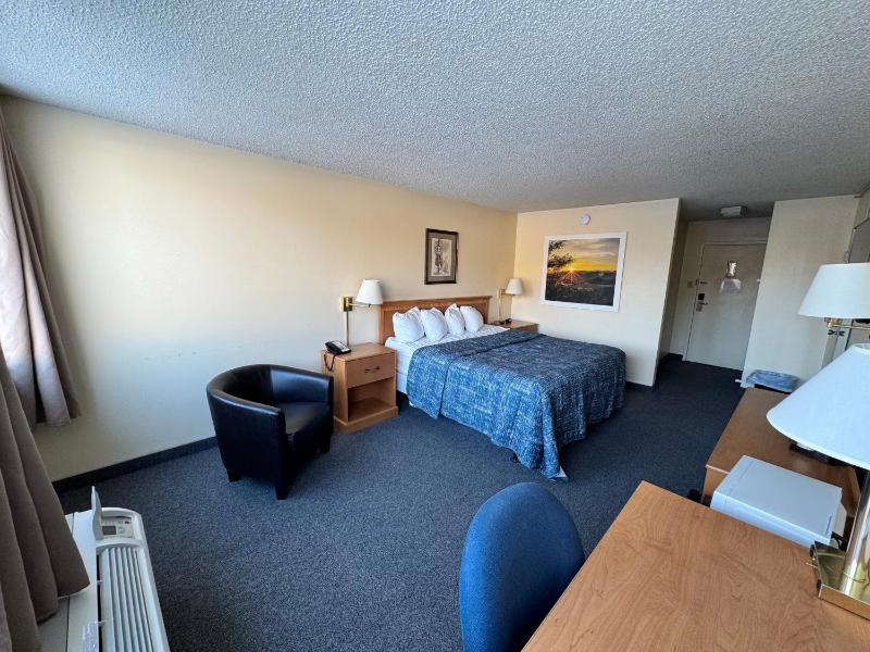 King Room image 1
