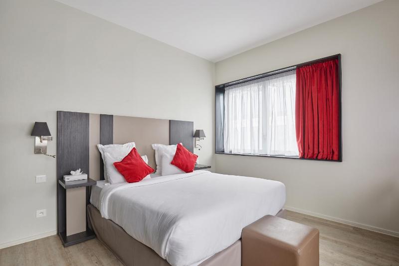 Standard Studio (2 Adults) image 1