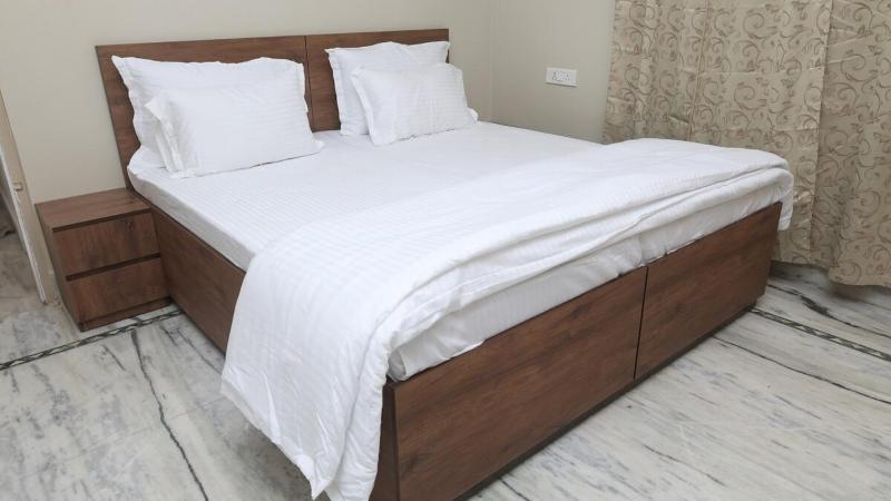 Exquisite house with 3 Pvt Bathrooms - 10 min walk from Assi Ghat - image 15