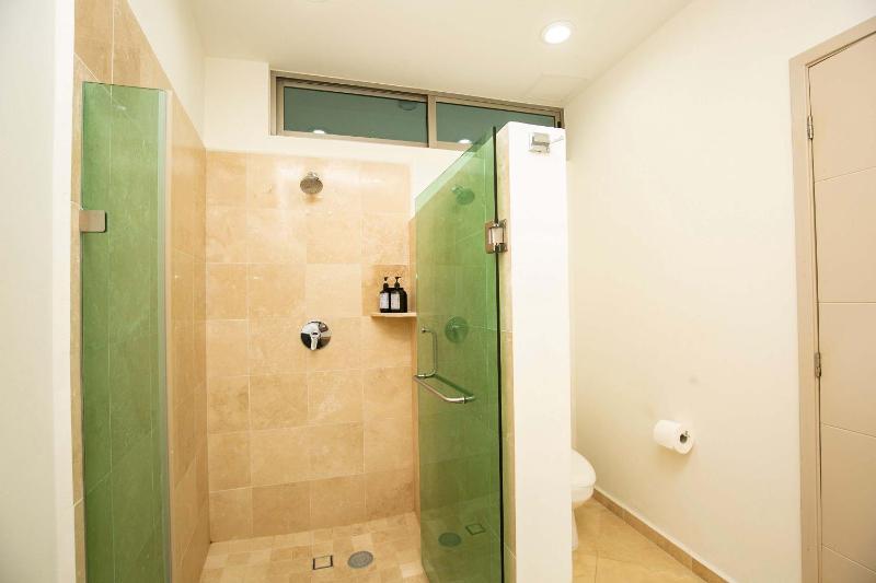 Elegant Condo at Playa Brujas with Ocean View - image 40