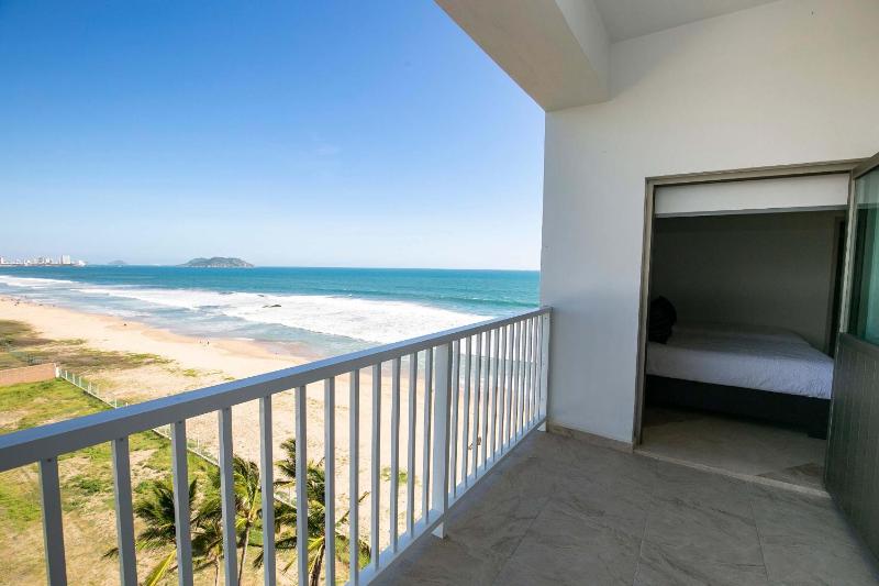 Elegant Condo at Playa Brujas with Ocean View - image 19