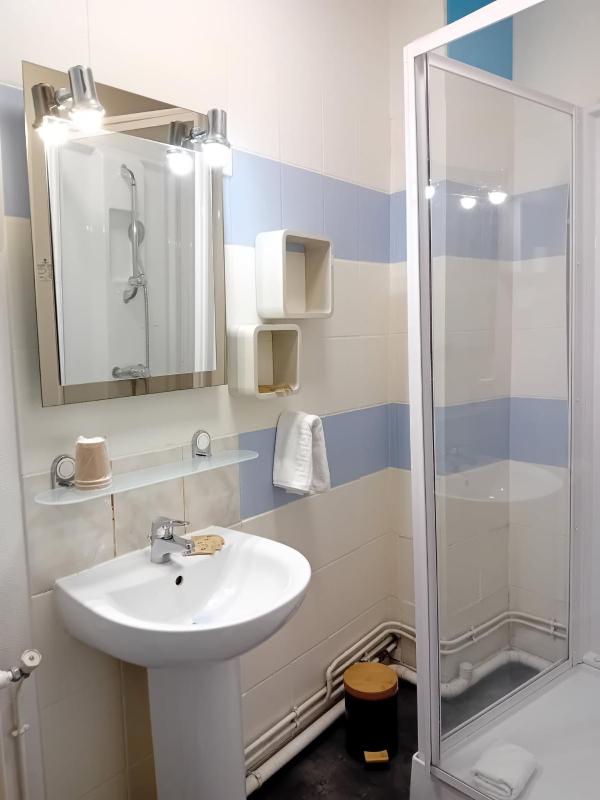 Triple Room image 3