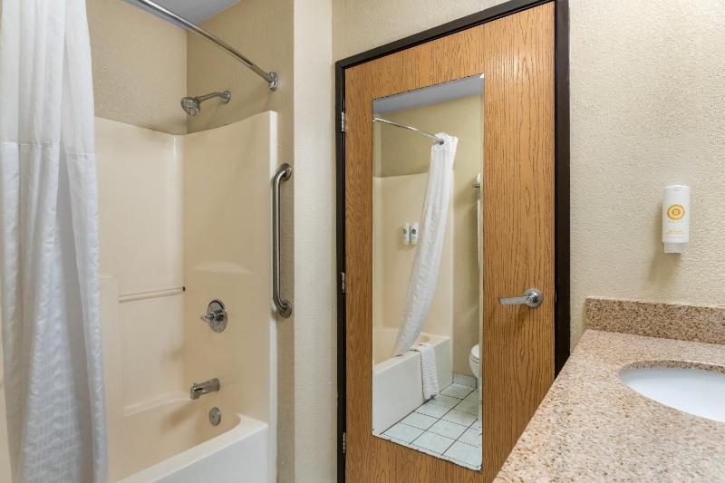 King Room - Non-Smoking image 1
