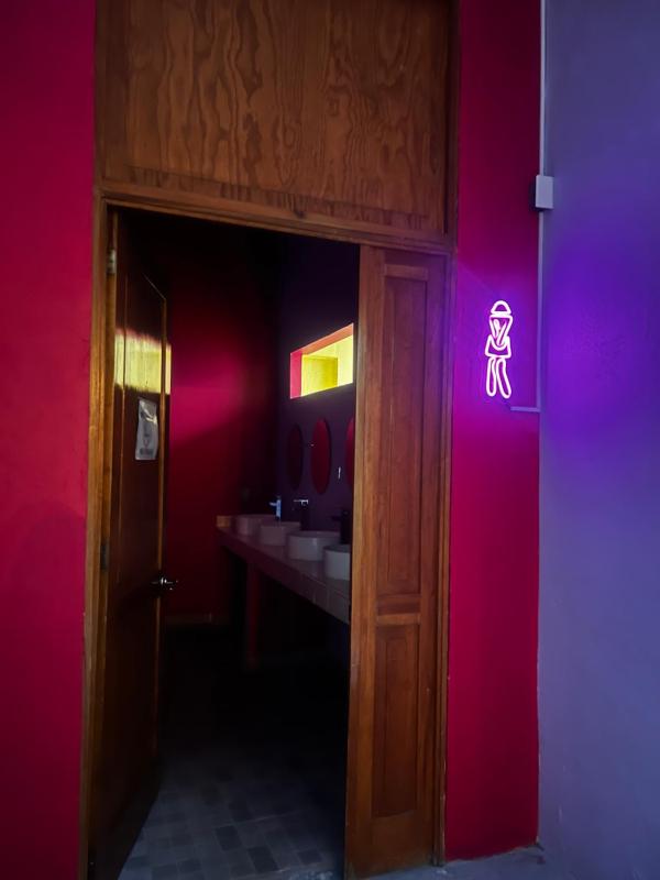 Hostal Amigo - image 31