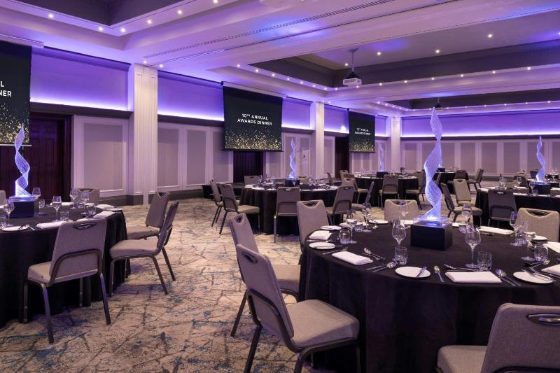 Leeds Marriott Hotel - image 11