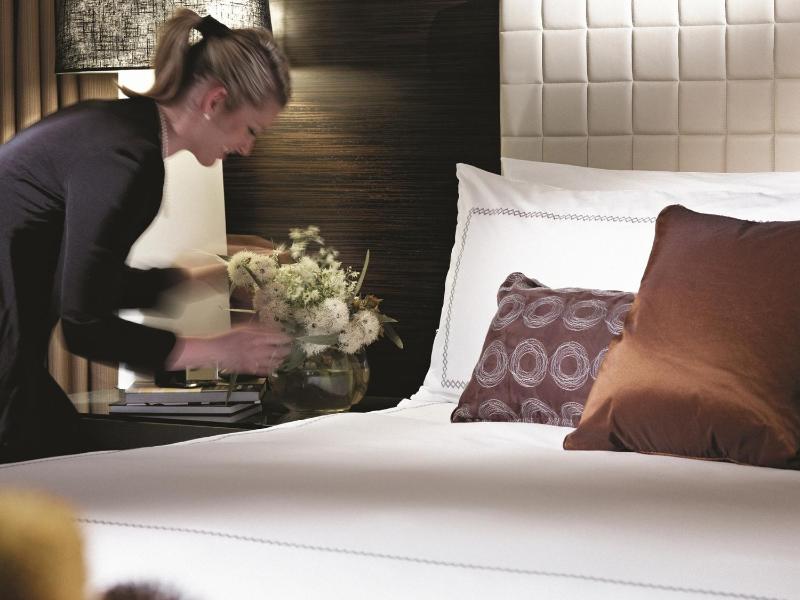 One-Bedroom City Club Suite image 1