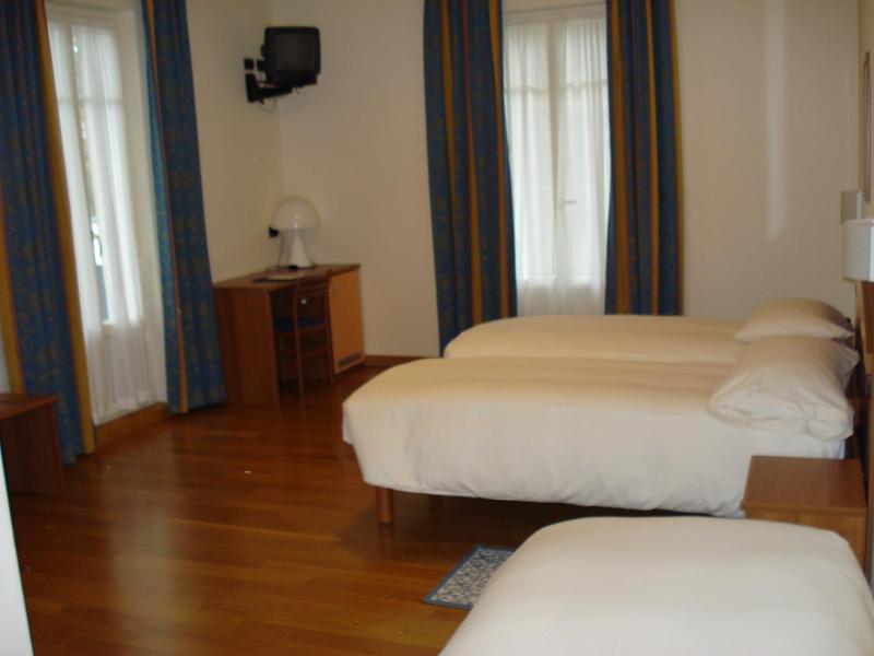 Triple Room image 3
