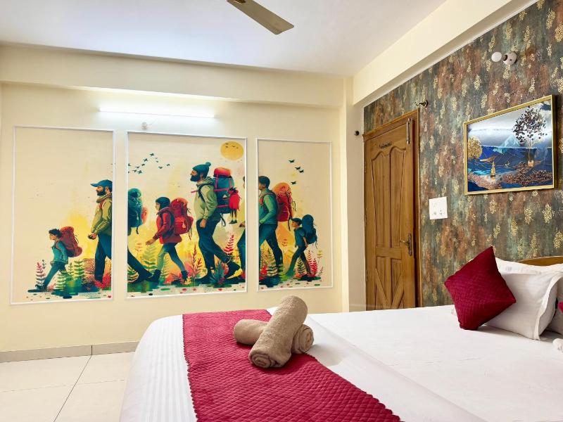 The Auriga 3BHK Fully Entair Villa in kasauli I Pvt Stay I Open Air Terrace I Kitchen Livingroom I Lawn Bonfire I Gaming Zone - image 17