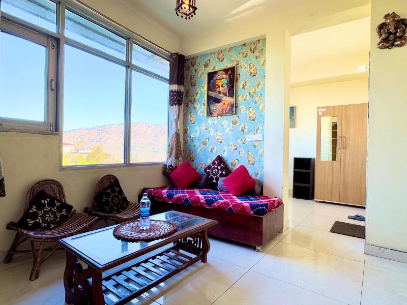 The Auriga 3BHK Fully Entair Villa in kasauli I Pvt Stay I Open Air Terrace I Kitchen Livingroom I Lawn Bonfire I Gaming Zone - image 50
