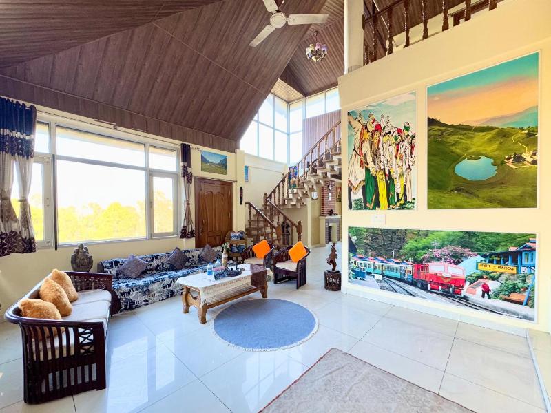 The Auriga 3BHK Fully Entair Villa in kasauli I Pvt Stay I Open Air Terrace I Kitchen Livingroom I Lawn Bonfire I Gaming Zone - image 11