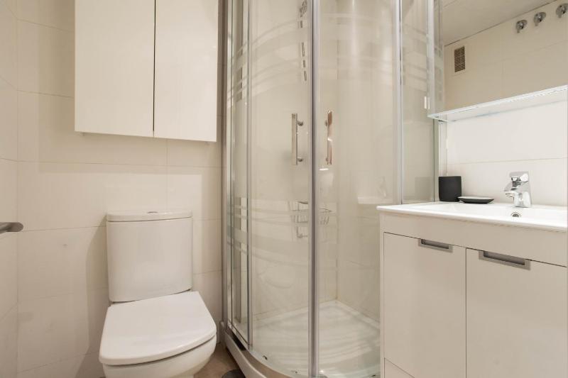 Apartment image 3