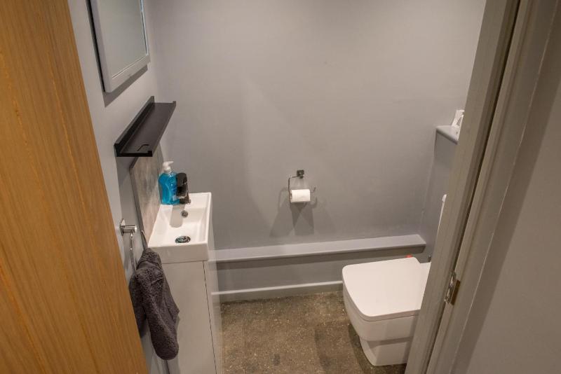 Apartment - Split Level image 4