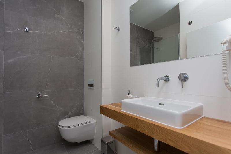 Standard Single Room image 1