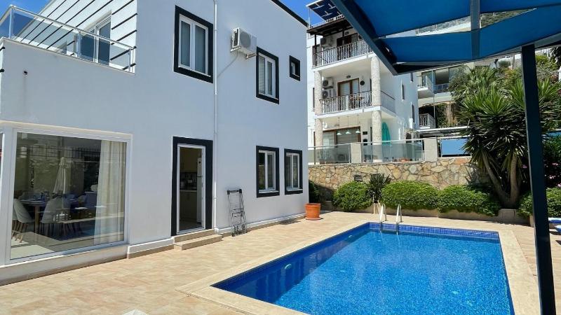 Kalkan 4 Bedroom Villa - 7853 F - image 1