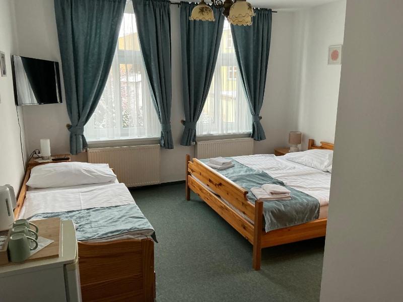 Triple Room image 1