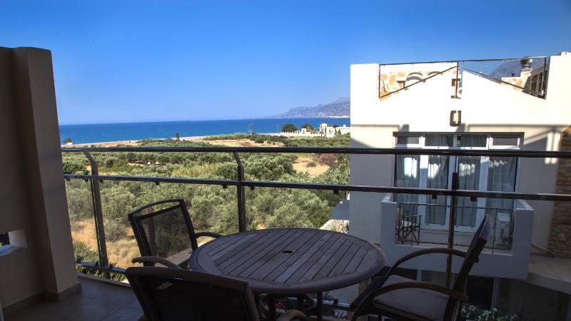 Apartment with Garden View image 1