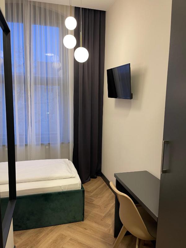 Motel Blue Messe - image 11