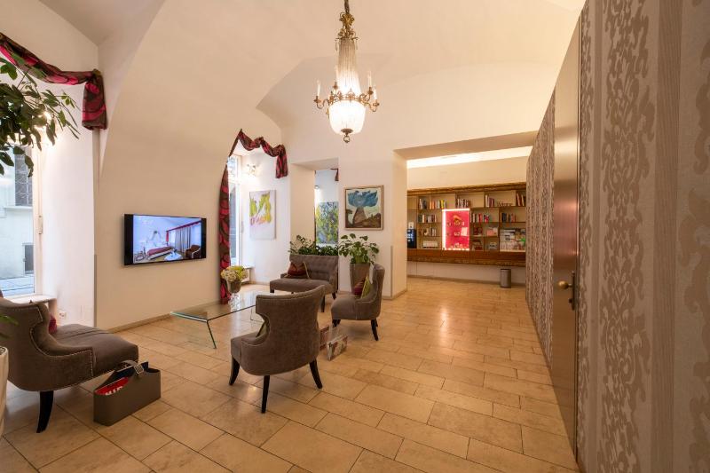 Pertschy Palais Hotel - image 12