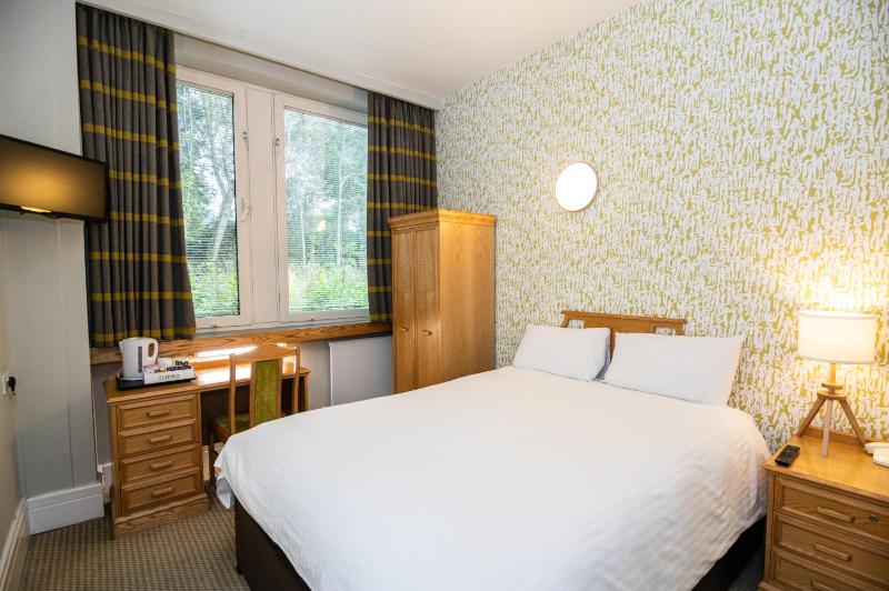 Standard Double Room image 1
