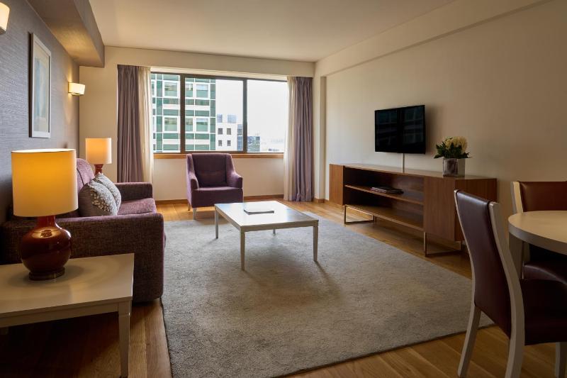 Deluxe Family Apartment image 4