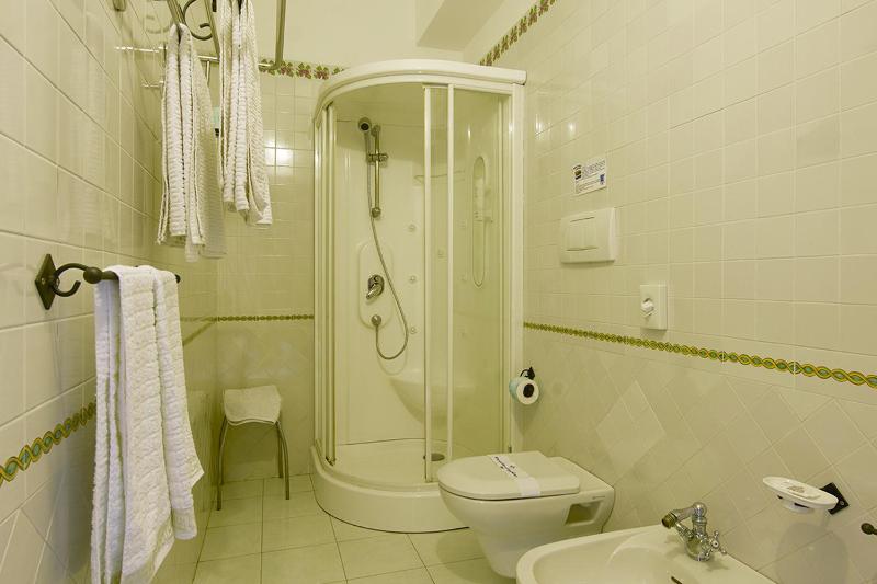 Budget Double or Twin Room image 1