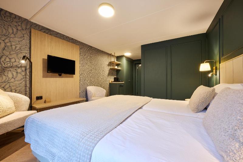 Comfort Double Room image 3