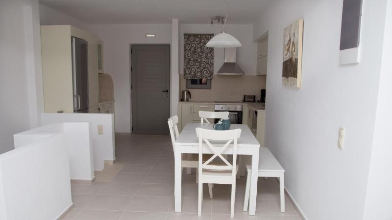 Apartment - Split Level image 3