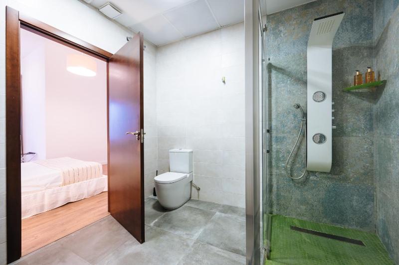 Superior Apartment image 4