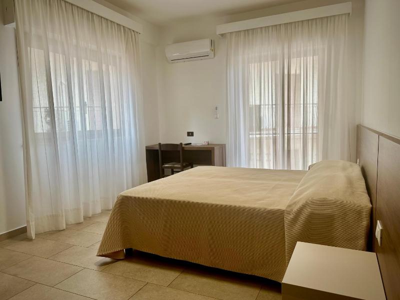 Double or Twin Room with Pool View image 1