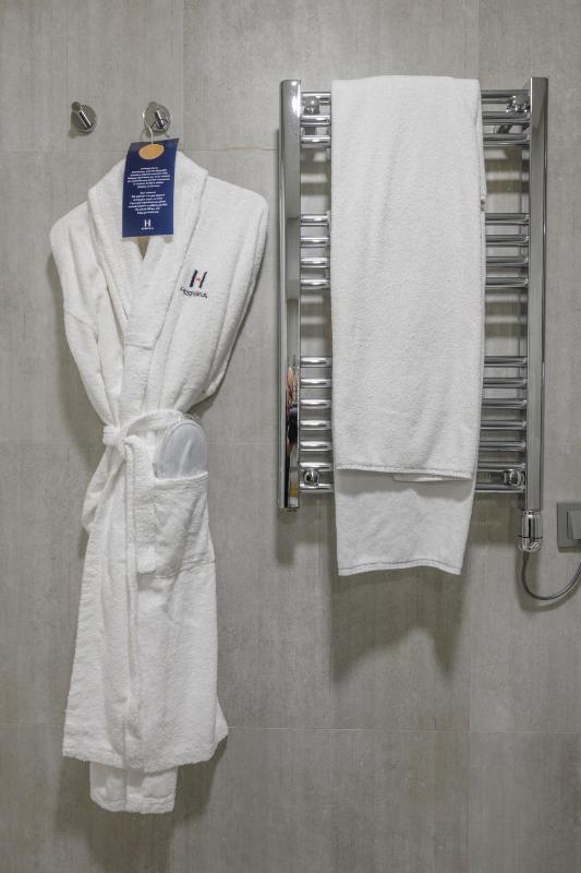 Superior Double or Twin Room image 2