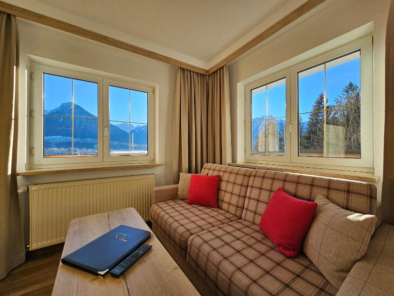 Apartment with Mountain View image 3