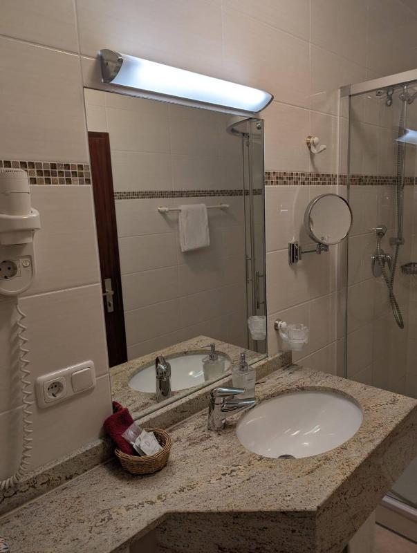 Classic Single Room image 2