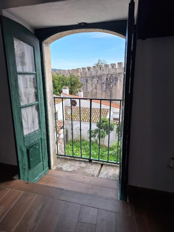 Double Room with Balcony image 3