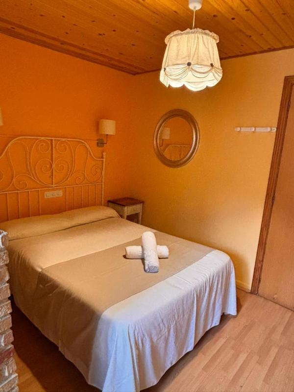 Double Room image 4
