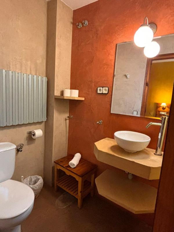Quadruple Room (2 Adults + 2 Children) image 4