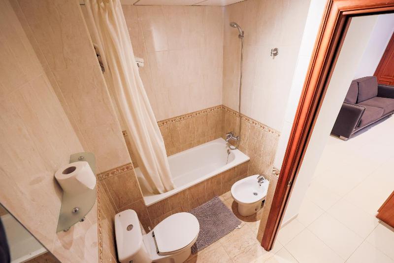 Apartamentos Royal - image 28
