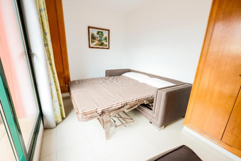 Apartamentos Royal - image 33