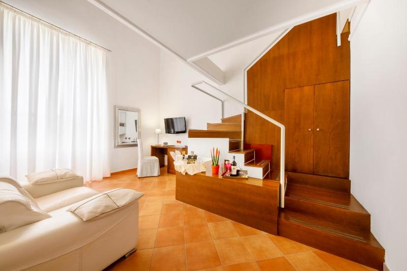 Suite image 2