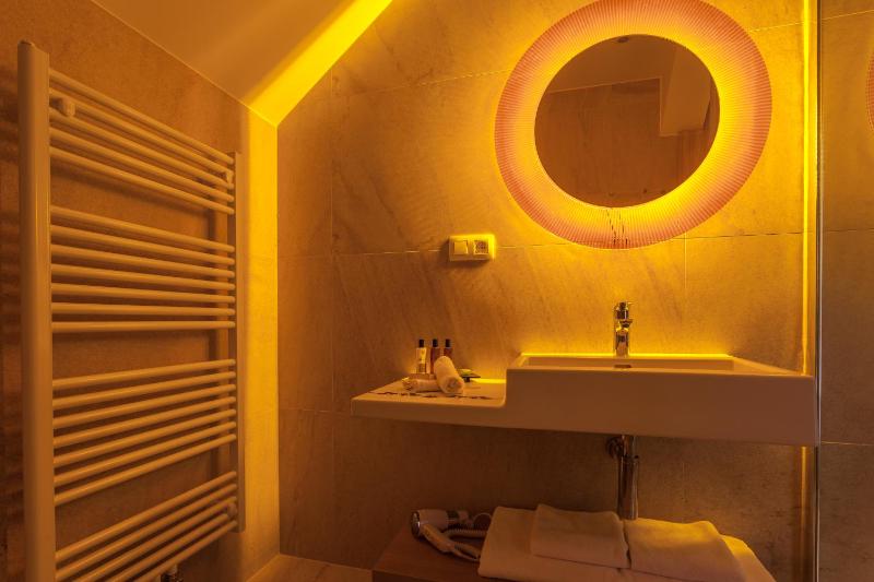 Double or Twin Room, Hotel AVANA**** image 2