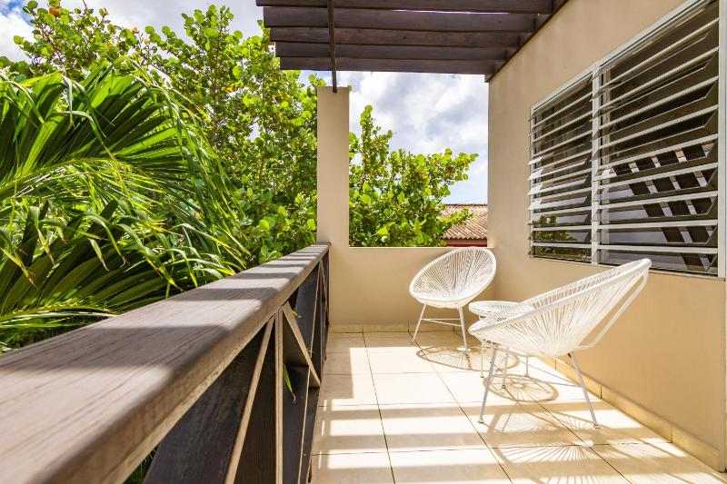 Bliss Sunset Apartment - image 43