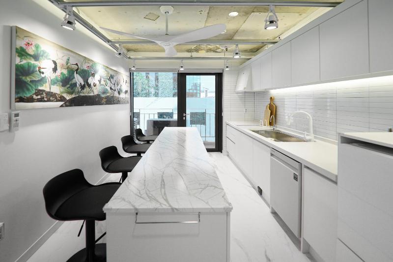 B9 Tailored Service Home near Hongik Univ Station - image 10
