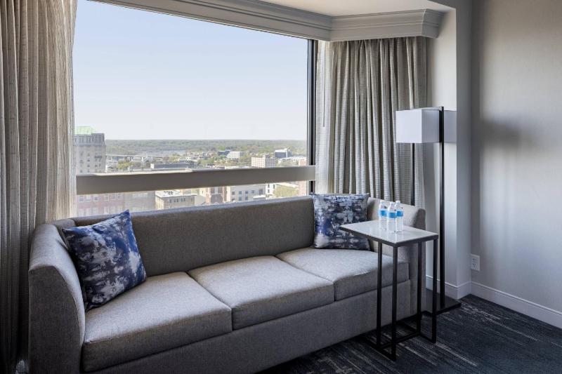 Premium Room with King or Two Single Beds image 1