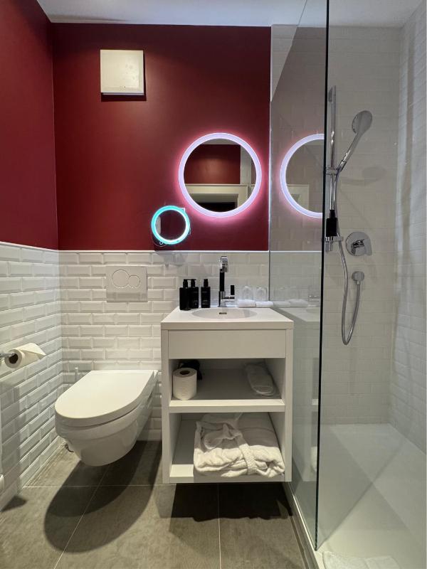 Superior Suite image 4