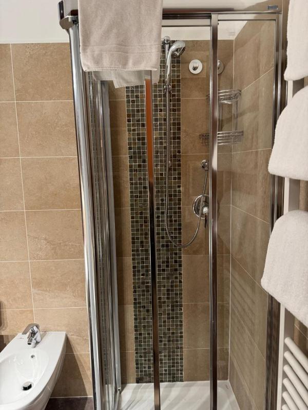 Triple Room image 2