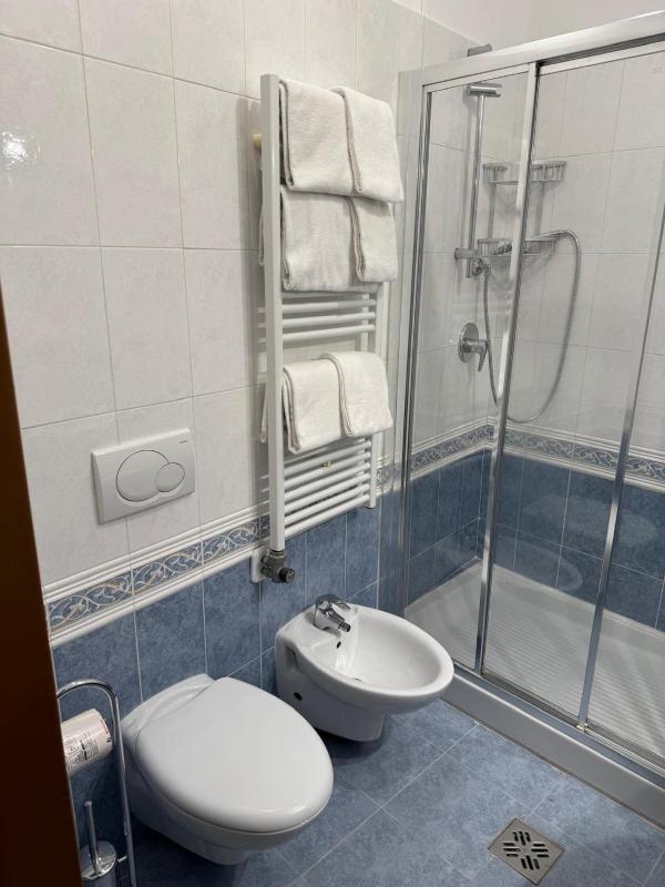 Triple Room image 4